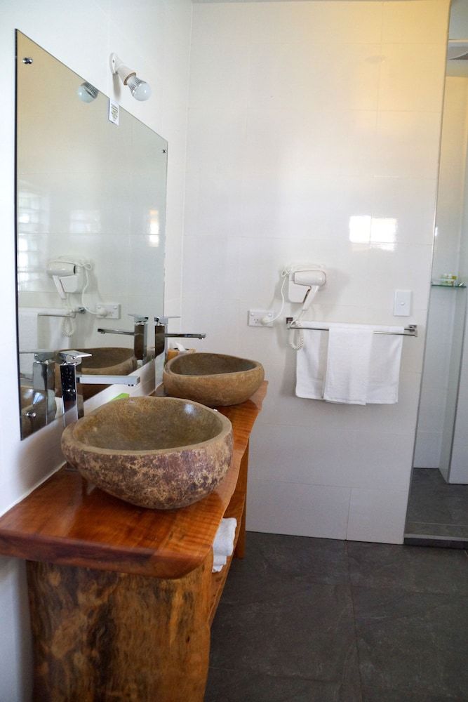 Saletoga Sands Resorts Deluxe Villa 5