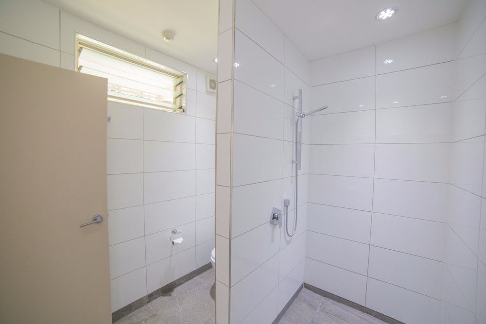 Saletoga Sands Resorts Hotel Room 7