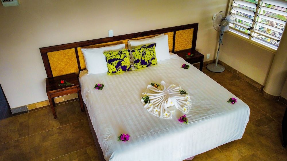 Saletoga Sands Resorts Hotel Room 2