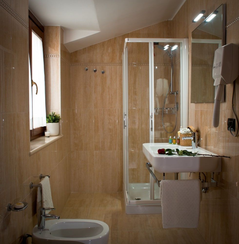 Hotel San Berardo Standard Double Room 2