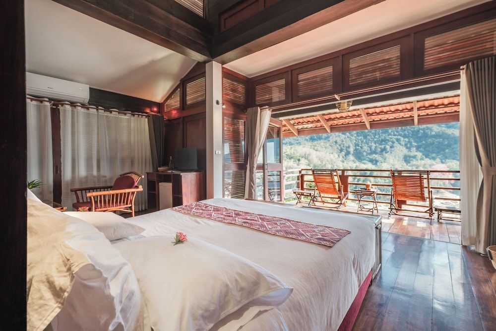 Sanctuary Pakbeng Lodge Suite, Balcony 2