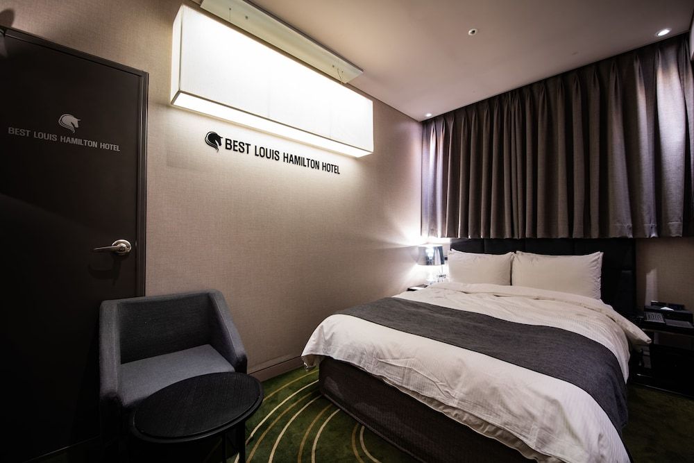Best Louis Hamilton Hotel Haeundae Business Double Room (Parking: 5,000 KRW per car) 3