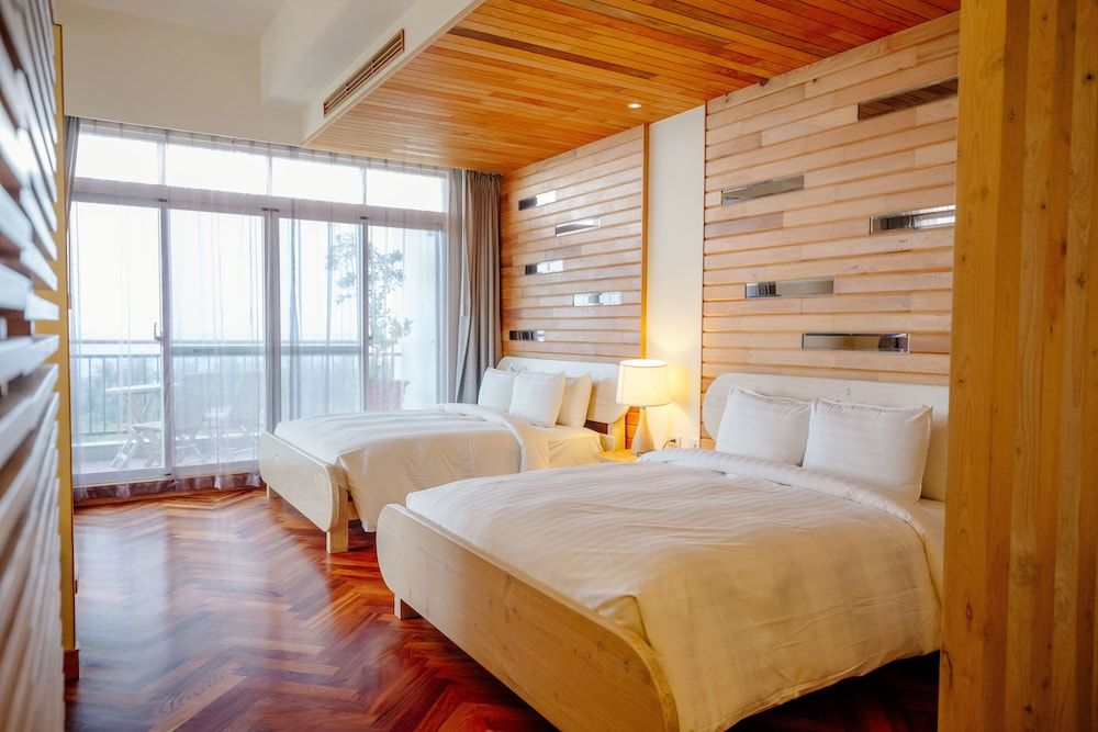 Bay Forest Boutique Hotel Quadruple Room, 2 Double Beds, Ocean View 2