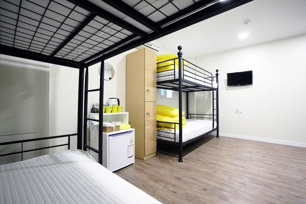 undefined 24 Guesthouse Myeongdong Avenue 2
