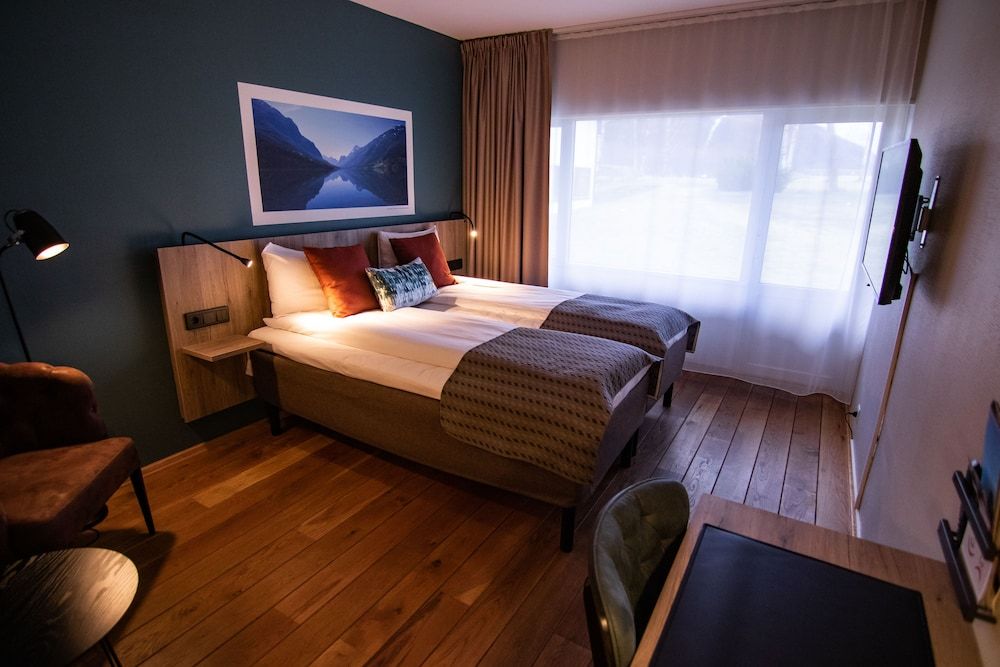 Twin Room with Outdoor Space