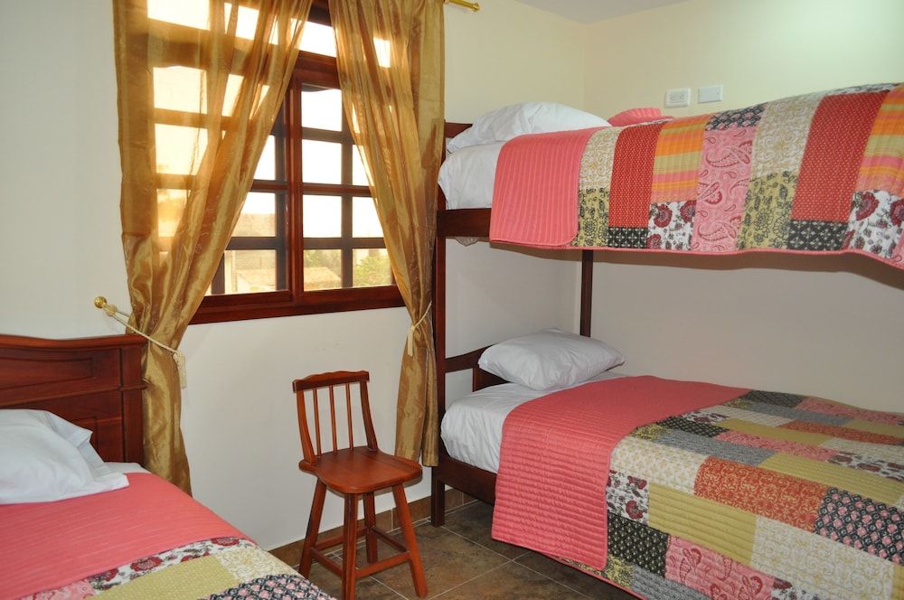 Puerta Sol Inn Basic Triple Room 2