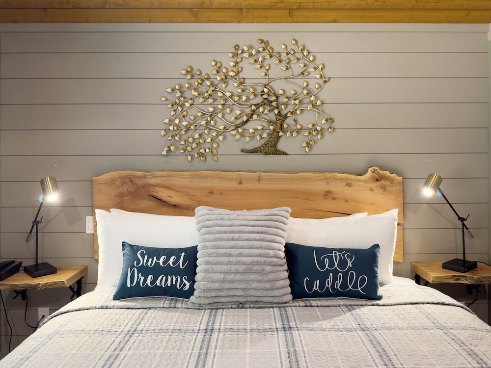 Crown Isle Resort and Golf Community Deluxe Cabin