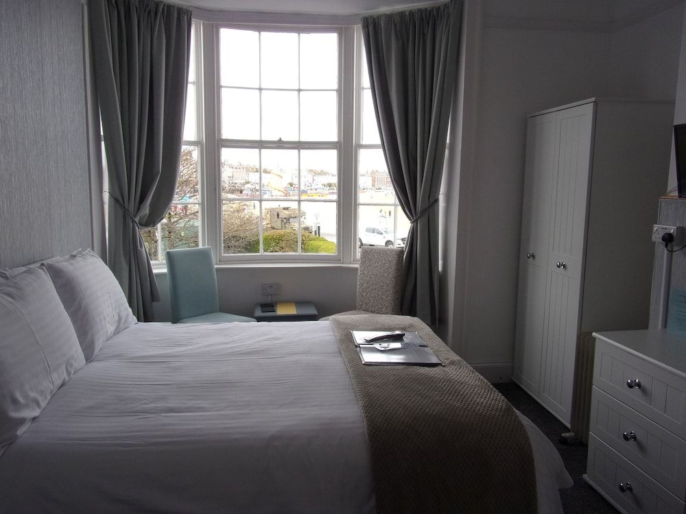 The Cavendale Double Room (First Floor)
