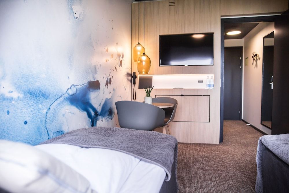 Comwell Roskilde Standard Double or Twin Room (Small) 3