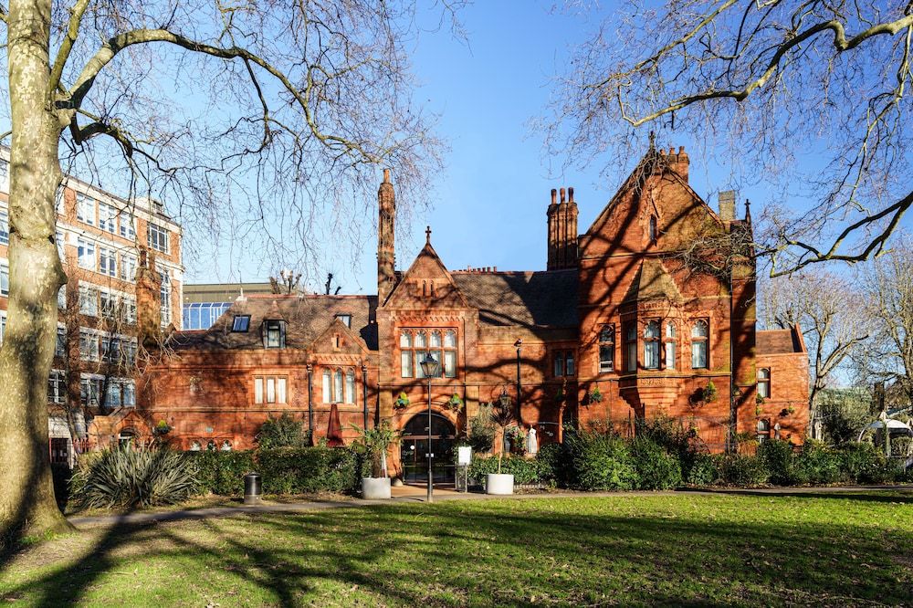 undefined St Paul's Hotel 5