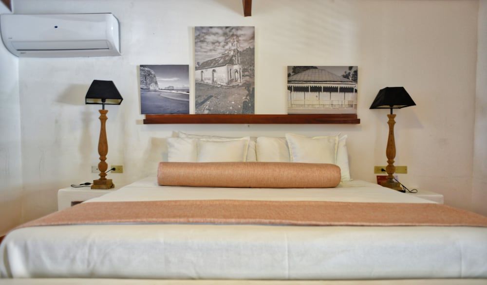 El Morro Eco Adventure Hotel Deluxe Double Room 3