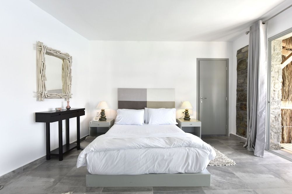 Deluxe Suite, Sea View