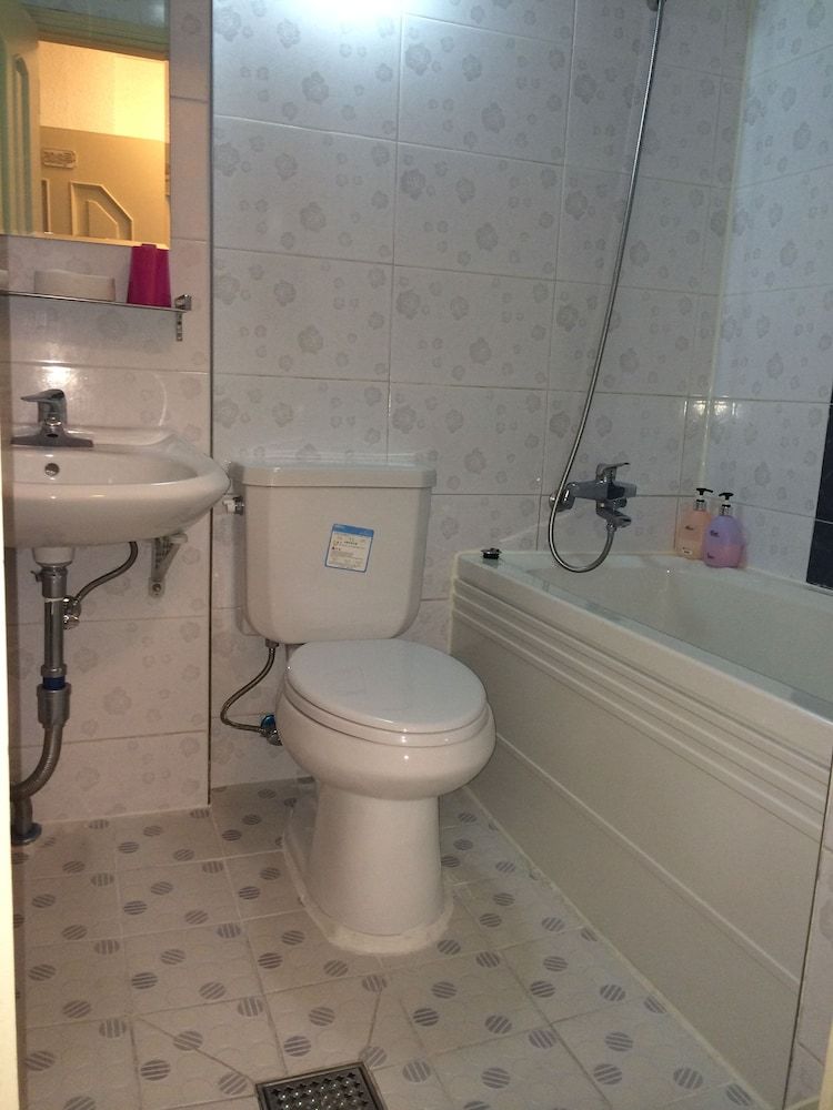 Saerim Hotel Standard Double Room 7