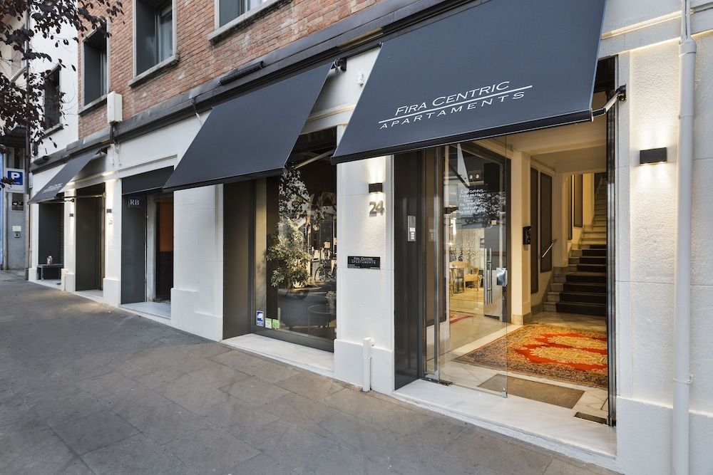 undefined Fira Centric Apartments by gaiarooms 5