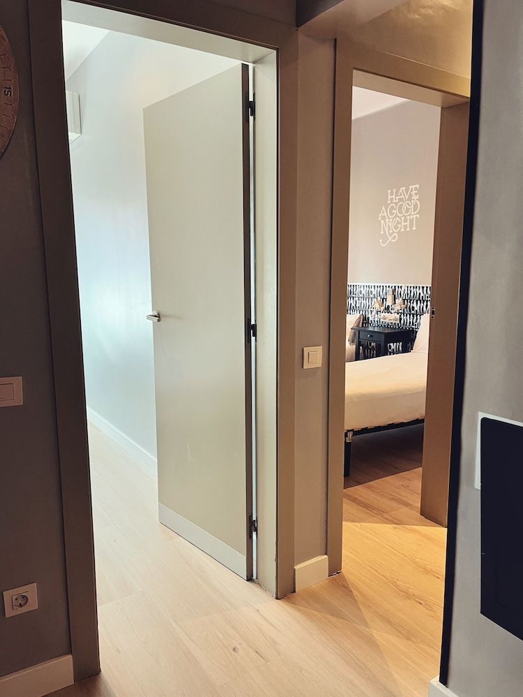 Fira Centric Apartments by gaiarooms Standard Apartment, 3 Bedrooms (5 people) 11