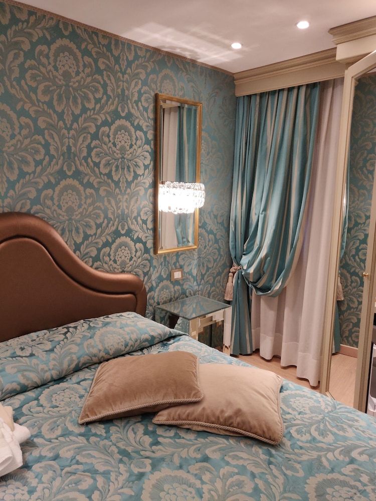 Hotel Ca Marinella Standard Double Room 15