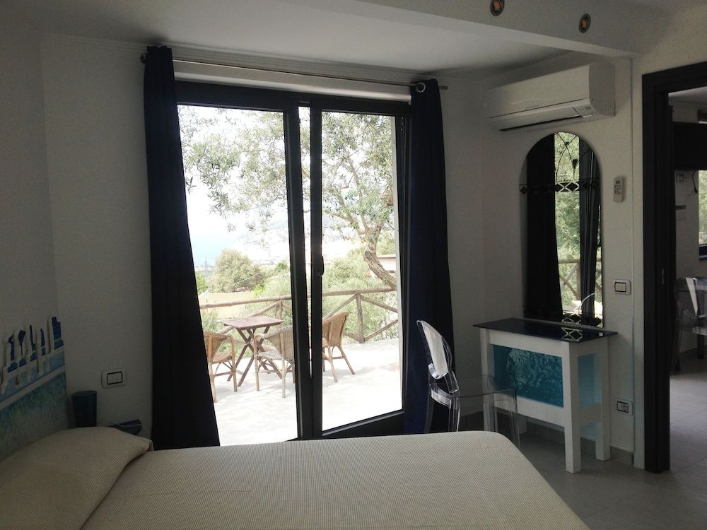 B&B Casa Mazzola Quadruple Room 13