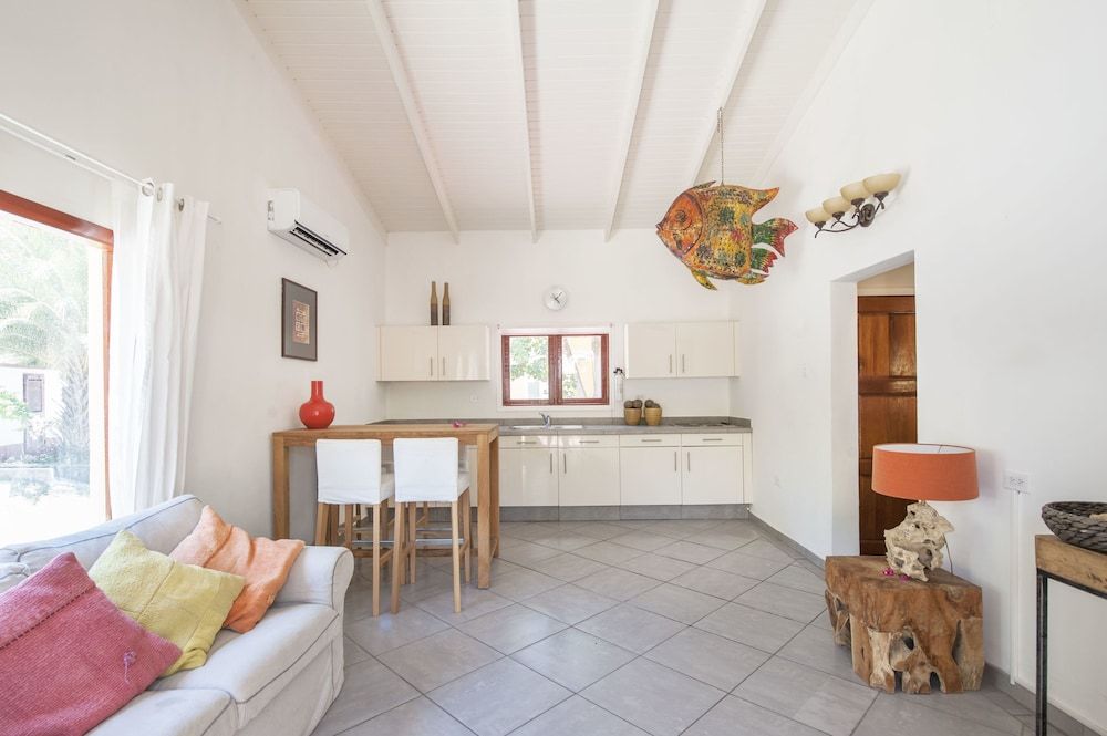 The Old Gin House One-Bedroom Apartment 5