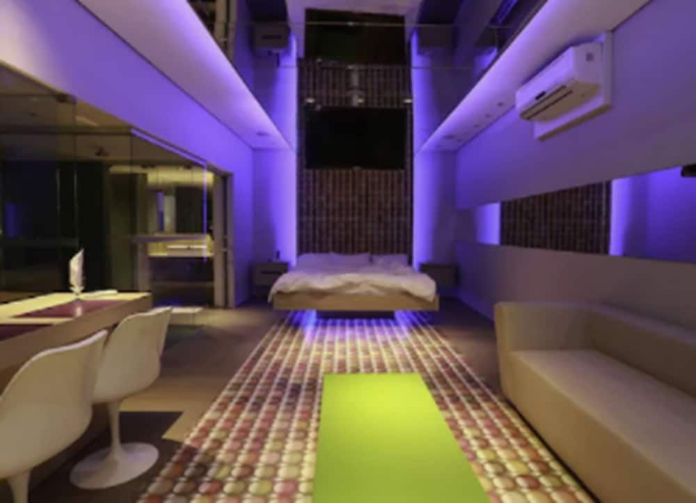 Lush Motel Ipiranga Deluxe Room 4