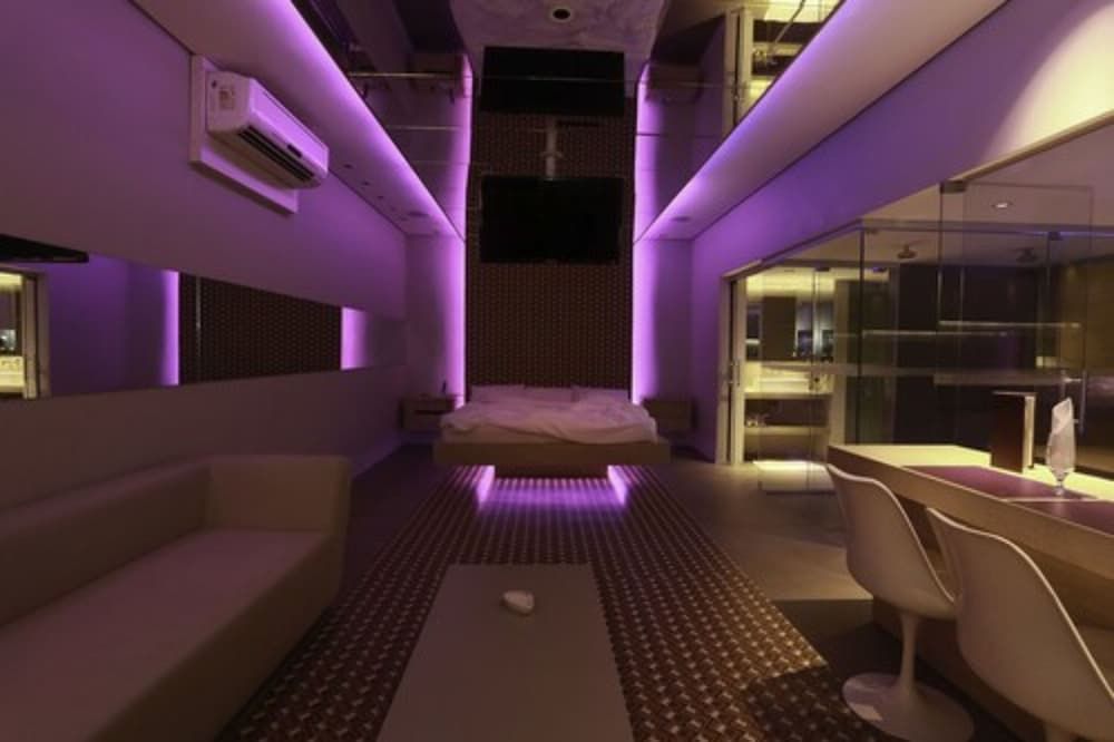 Lush Motel Ipiranga Deluxe Room 8