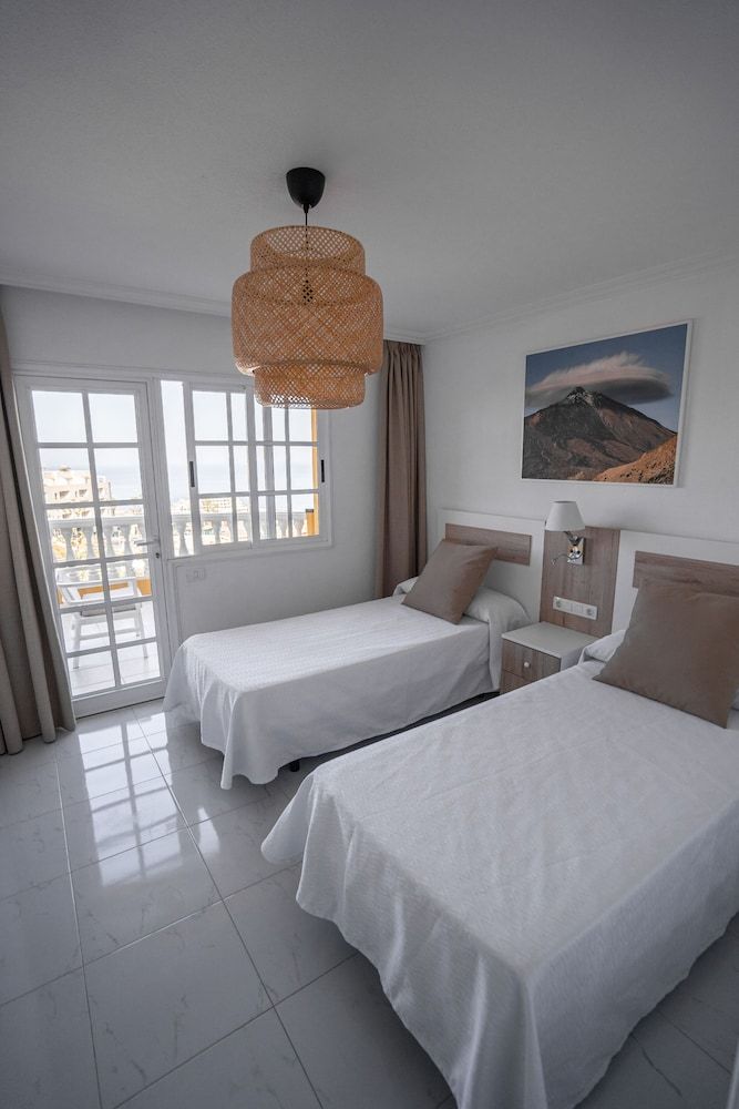 Deluxe Suite, 3 Bedrooms, Terrace, Sea View