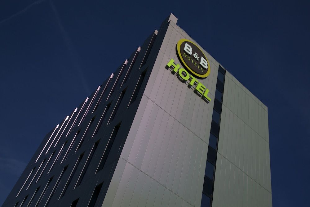 undefined B&B HOTEL Paris Porte des Lilas 7