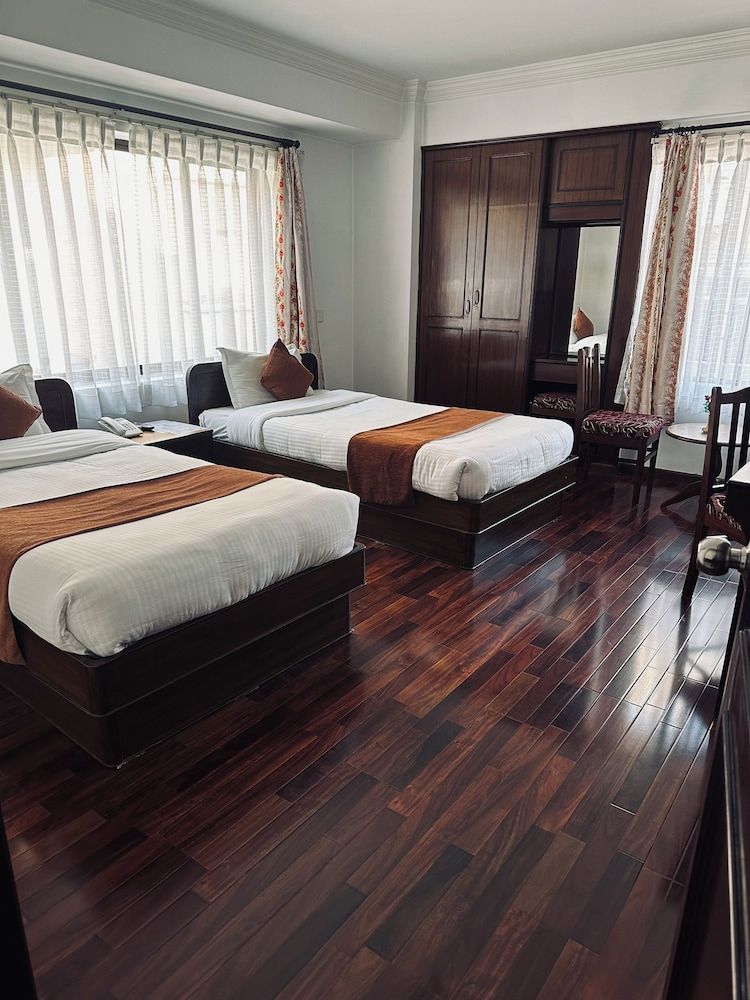 Fuji Hotel Deluxe Double or Twin Room 7