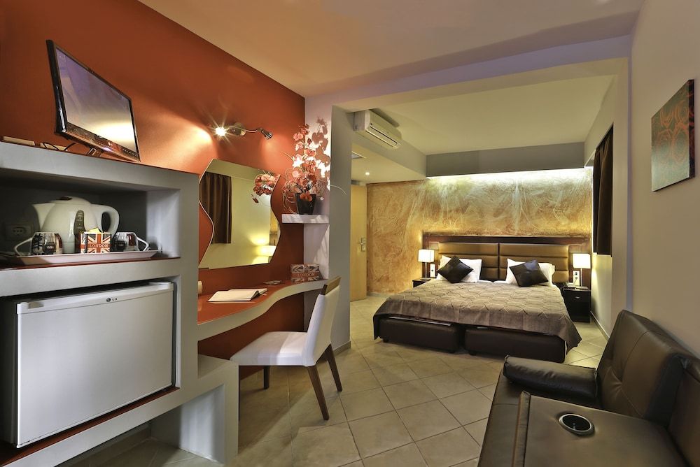 Family Suite, 2 Bedrooms, City View