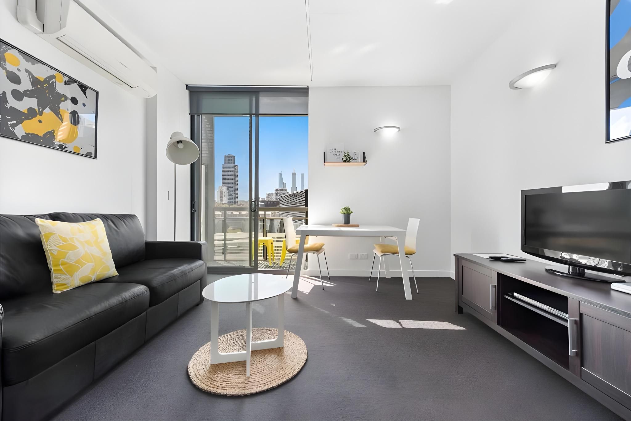 Docklands Private Collection – New Quay and City Harbour Apartments Soho One-Bedroom Apartment 2