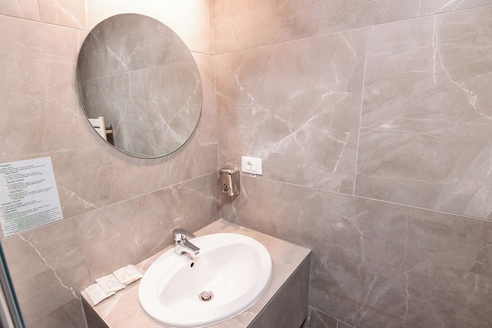 Stil Hotel Twin Room 7