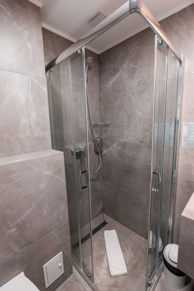 Stil Hotel Twin Room 10