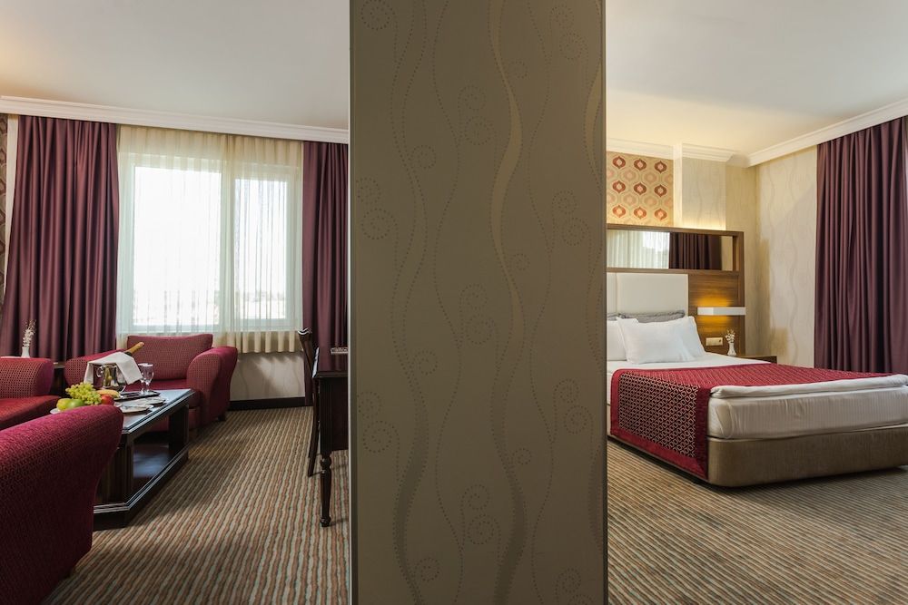 undefined Gazi Park Hotel 5