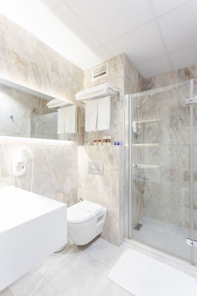 undefined Gazi Park Hotel 9