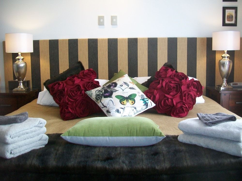 Hiriwa Super King Room (Single Occupancy)