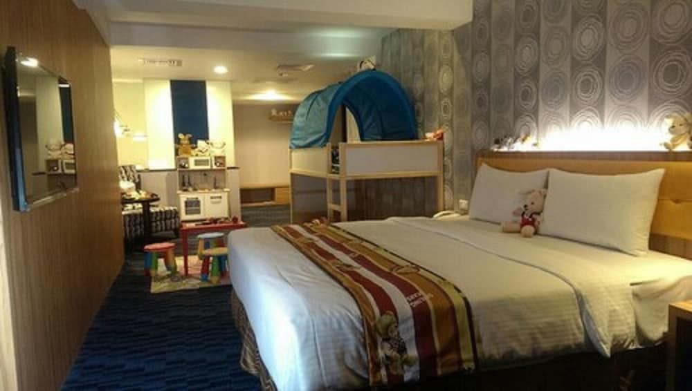 Family Theme Room