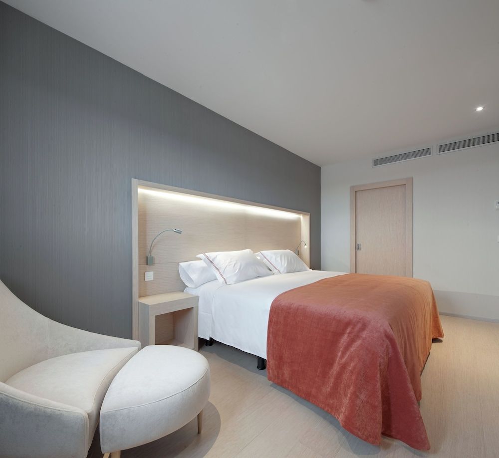 Hotel Hola Tafalla Junior Suite 3