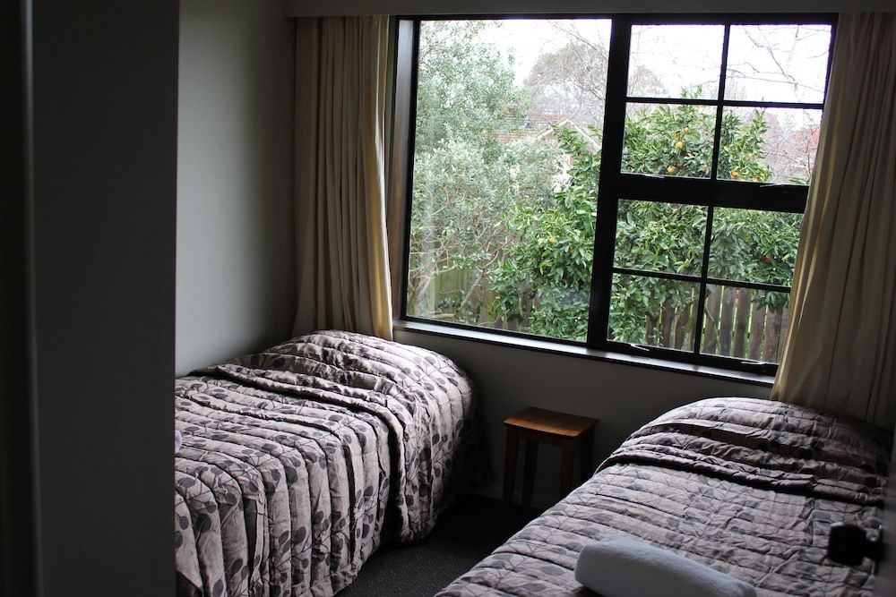 Three Bedroom Unit Apartment