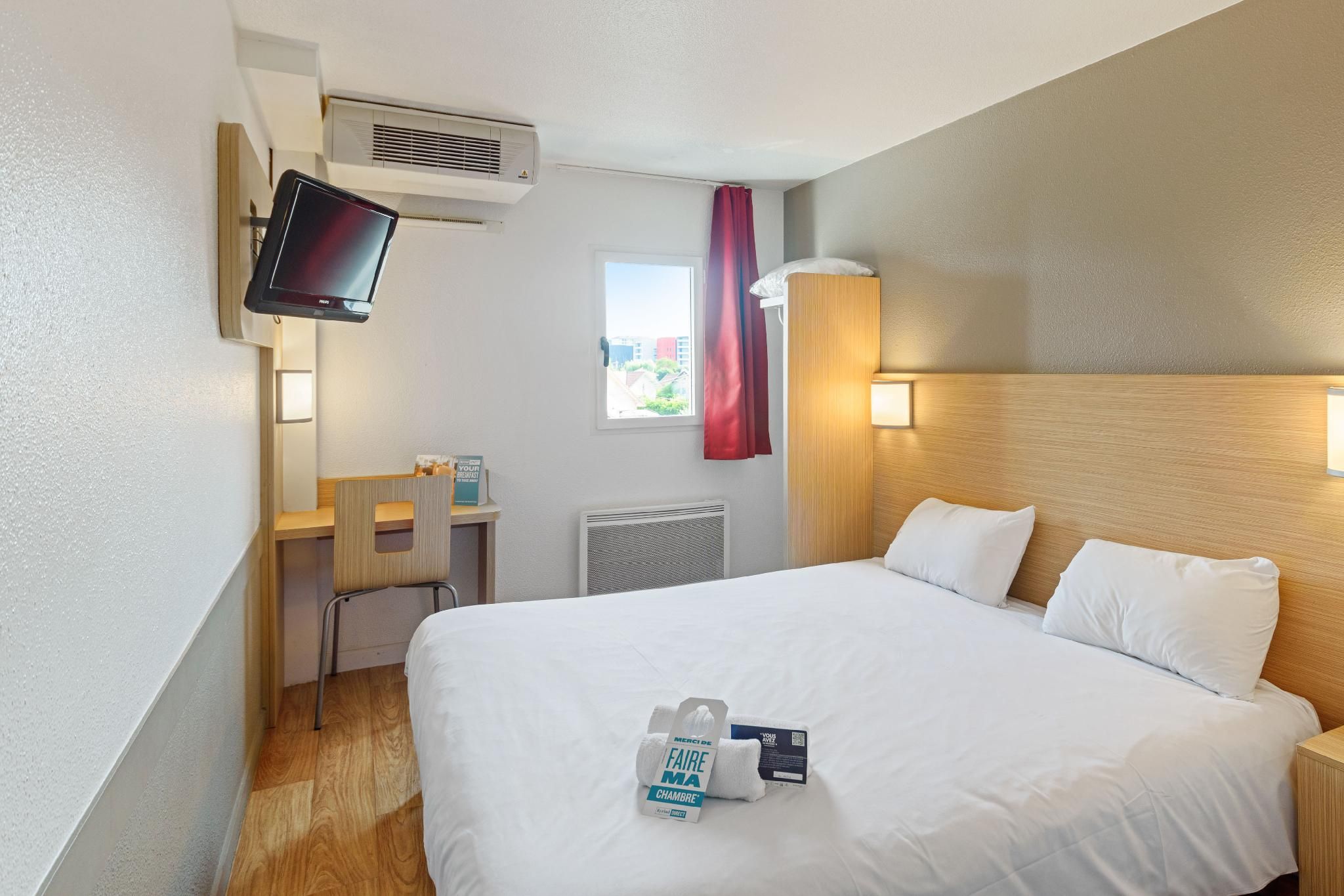 1 Double Bed