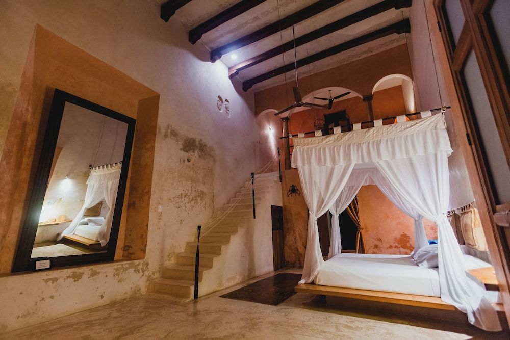 Hacienda Sacnicte Presidential Suite 4