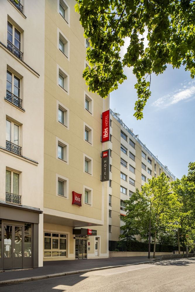 undefined Ibis Paris Canal Saint Martin 3