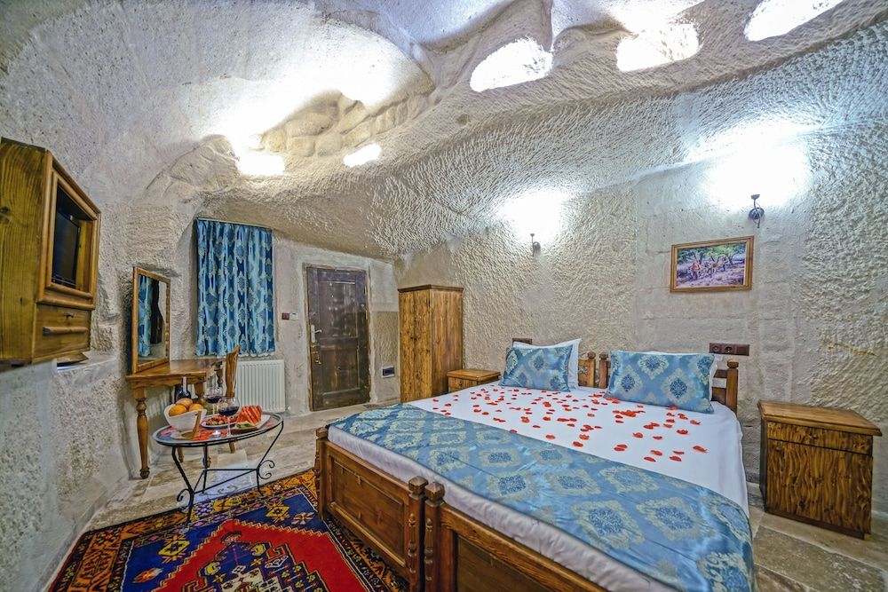 Elysée Cave House Boutique Double or Twin Room 11