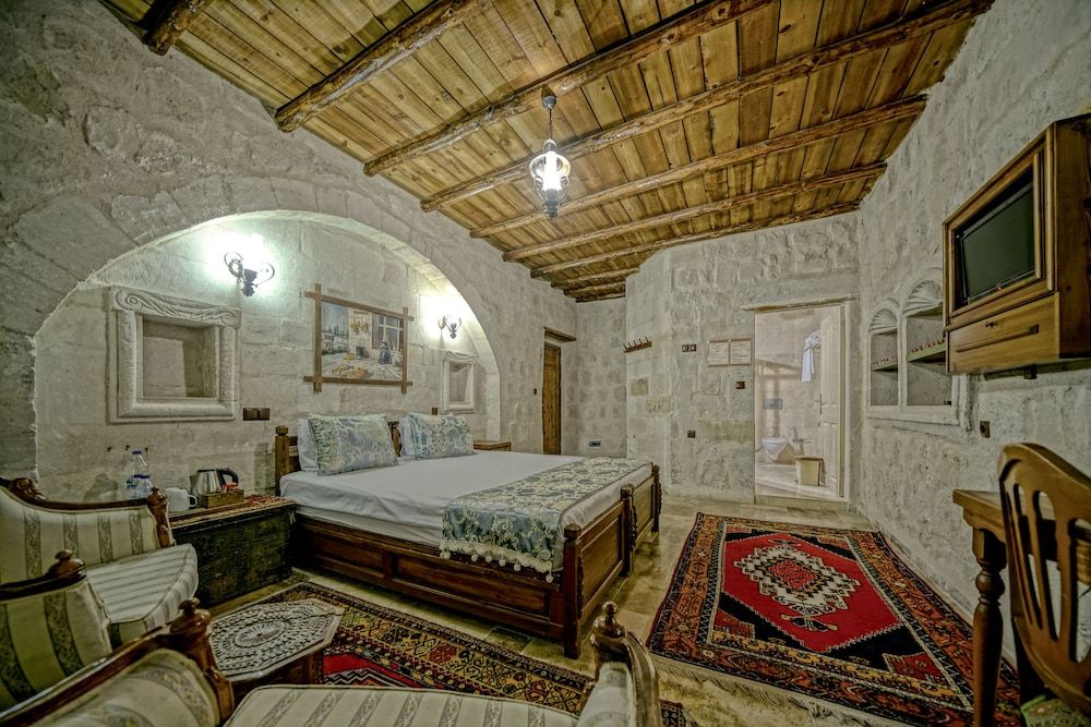 Elysée Cave House Boutique Double or Twin Room 3