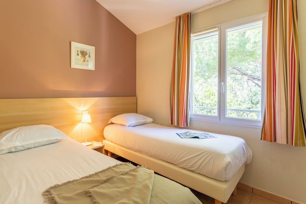 Résidence Pierre & Vacances Le Hameau de la Pinède House 6 people - 2 bedrooms - Duplex - Terrace - Air conditioned Renovated 2