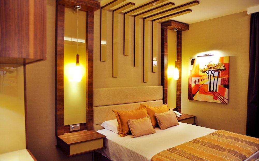 undefined Avin Hotel 3