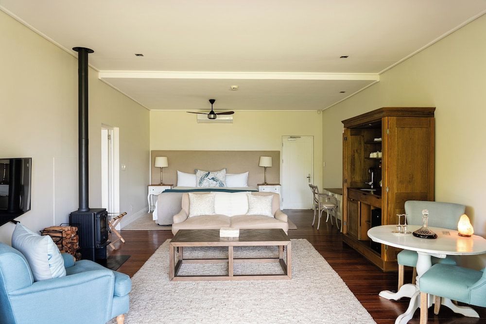 Angala Boutique Hotel Luxury Room 2