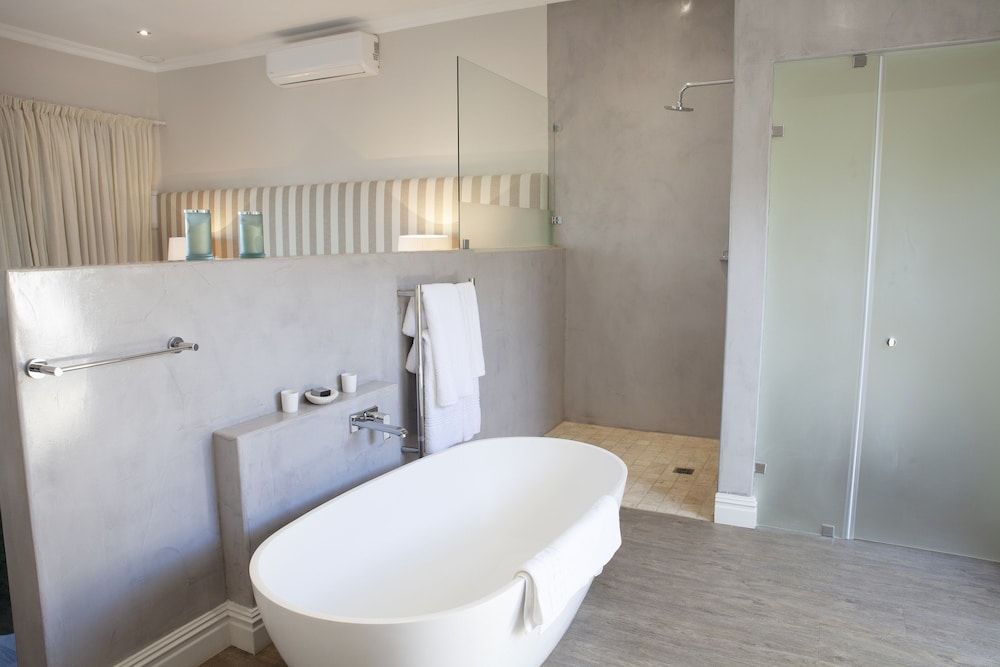 Angala Boutique Hotel Deluxe Room 7