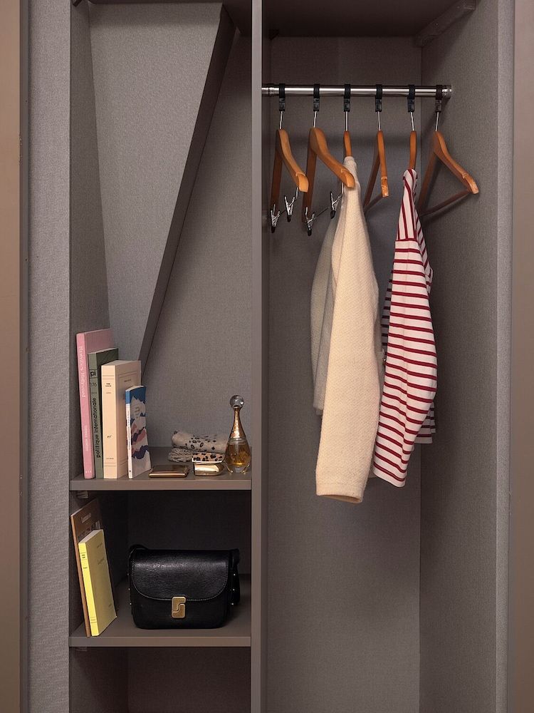 Hotel Zélie Champs-Elysées Superior Double Room 5