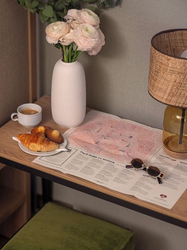 Hotel Zélie Champs-Elysées Superior Double Room 6