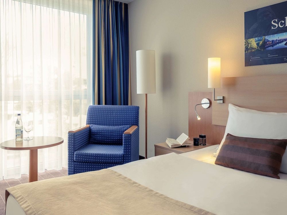 Superior Room, 1 King Bed, View (Countryside view)