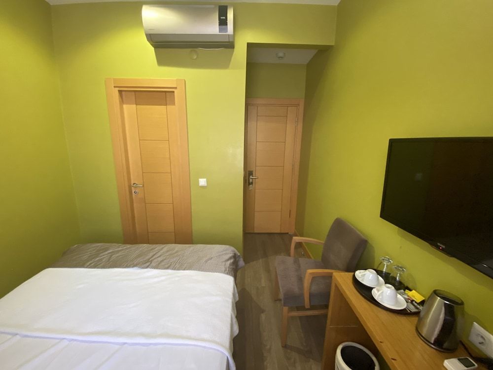 Bunkahaus Standard Room 17